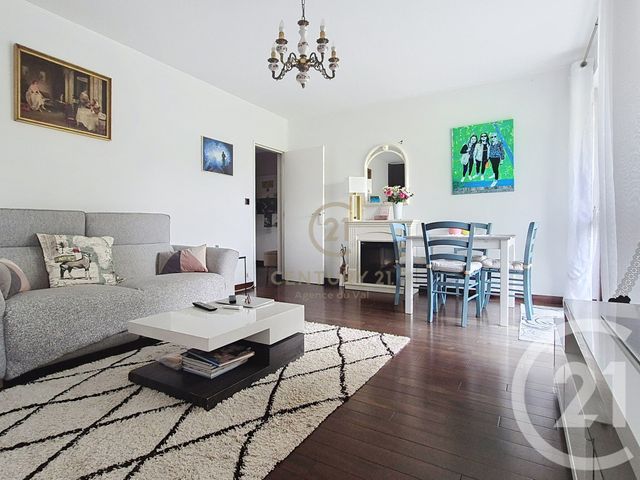 Appartement F3 à vendre - 3 pièces - 66.74 m2 - TORCY - 77 - ILE-DE-FRANCE - Century 21 Agence Du Val