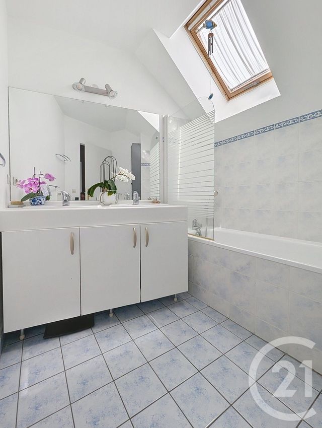 maison à vendre - 4 pièces - 94.68 m2 - TORCY - 77 - ILE-DE-FRANCE - Century 21 Agence Du Val