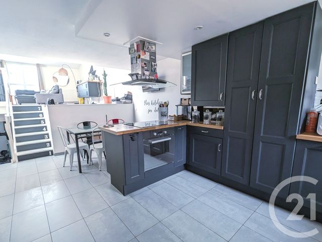 Afficher la photo en grand Appartement Triplex à vendre - 4 pièces - 92.69 m2 - TORCY - 77 - ILE-DE-FRANCE - Century 21 Agence Du Val