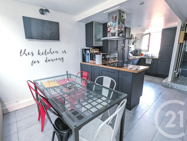 Afficher la photo en grand Appartement Triplex à vendre - 4 pièces - 92.69 m2 - TORCY - 77 - ILE-DE-FRANCE - Century 21 Agence Du Val