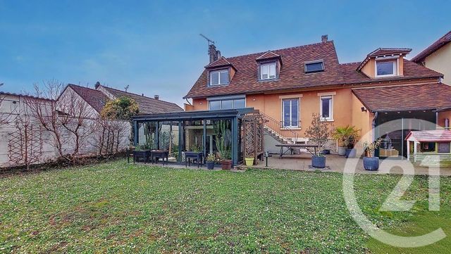 maison à vendre - 8 pièces - 221.48 m2 - TORCY - 77 - ILE-DE-FRANCE - Century 21 Agence Du Val