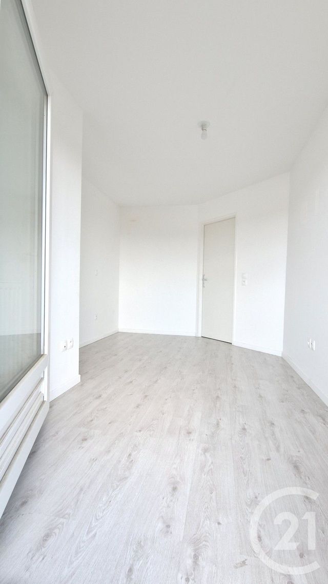 Appartement F2 à vendre - 2 pièces - 49.01 m2 - TORCY - 77 - ILE-DE-FRANCE - Century 21 Agence Du Val