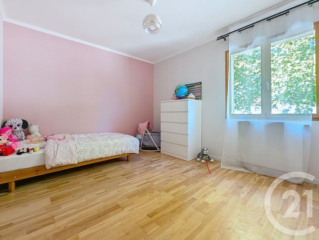 maison à vendre - 5 pièces - 117.34 m2 - COLLEGIEN - 77 - ILE-DE-FRANCE - Century 21 Agence Du Val