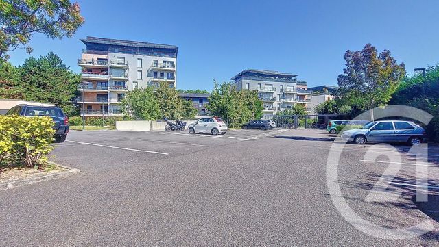 Afficher la photo en grand Appartement F3 à vendre - 3 pièces - 62.97 m2 - LOGNES - 77 - ILE-DE-FRANCE - Century 21 Agence Du Val