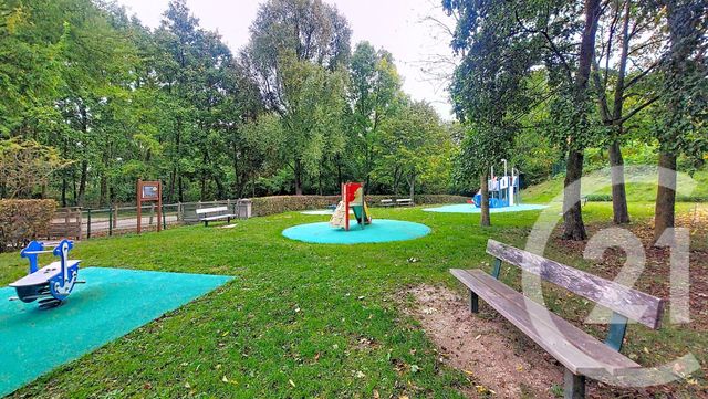 Appartement F2 à vendre - 2 pièces - 50.46 m2 - LOGNES - 77 - ILE-DE-FRANCE - Century 21 Agence Du Val