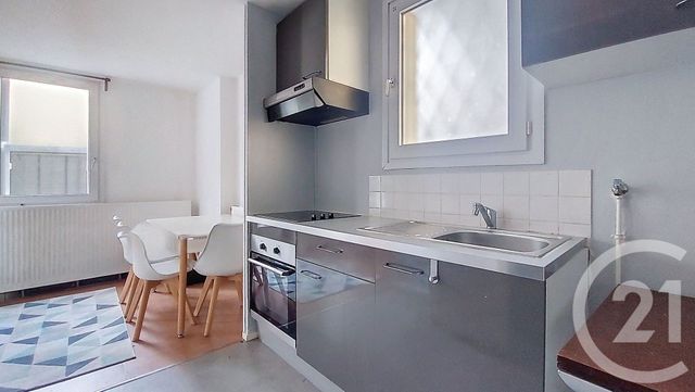 Appartement F2 à vendre - 2 pièces - 50.46 m2 - LOGNES - 77 - ILE-DE-FRANCE - Century 21 Agence Du Val