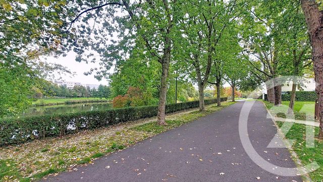 Appartement F2 à vendre - 2 pièces - 50.46 m2 - LOGNES - 77 - ILE-DE-FRANCE - Century 21 Agence Du Val