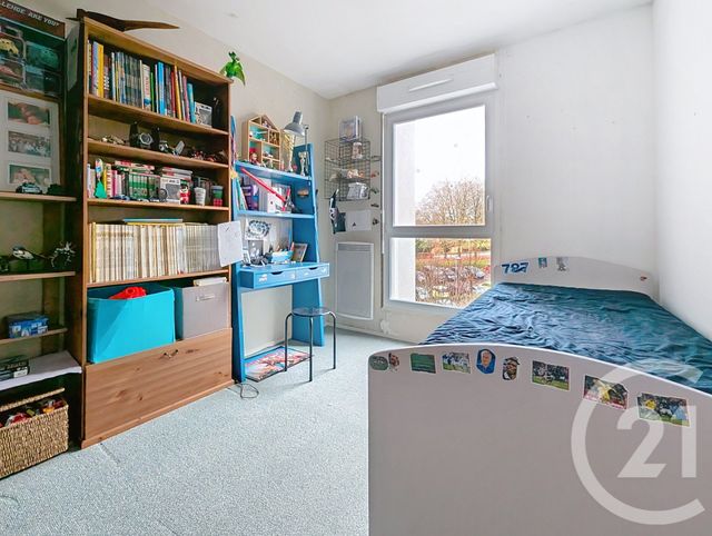 Appartement F4 à vendre - 4 pièces - 89.19 m2 - LOGNES - 77 - ILE-DE-FRANCE - Century 21 Agence Du Val