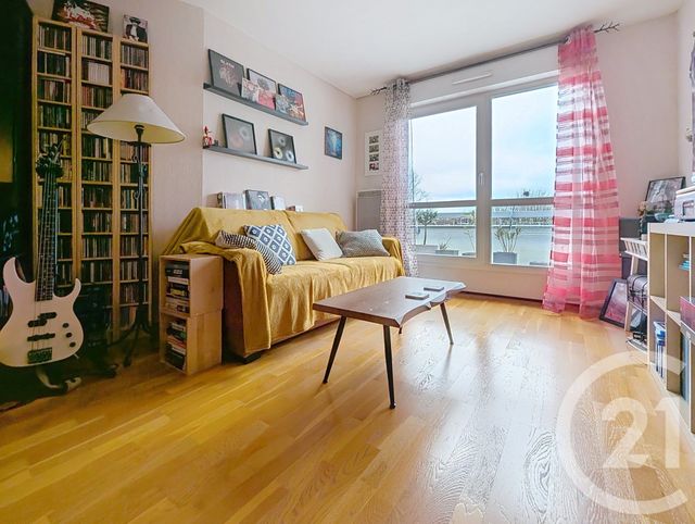 Appartement F4 à vendre - 4 pièces - 89.19 m2 - LOGNES - 77 - ILE-DE-FRANCE - Century 21 Agence Du Val