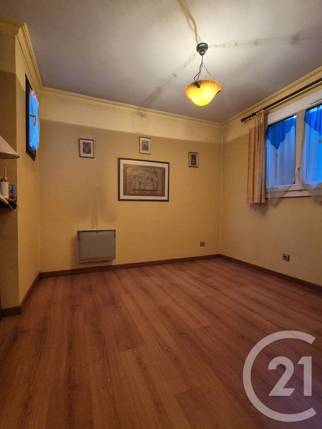 maison à vendre - 6 pièces - 115.0 m2 - CROISSY BEAUBOURG - 77 - ILE-DE-FRANCE - Century 21 Agence Du Val