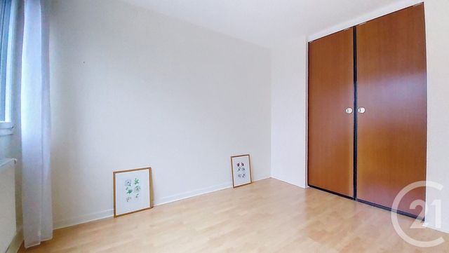 Appartement F4 à vendre - 4 pièces - 81.21 m2 - VAIRES SUR MARNE - 77 - ILE-DE-FRANCE - Century 21 Agence Du Val