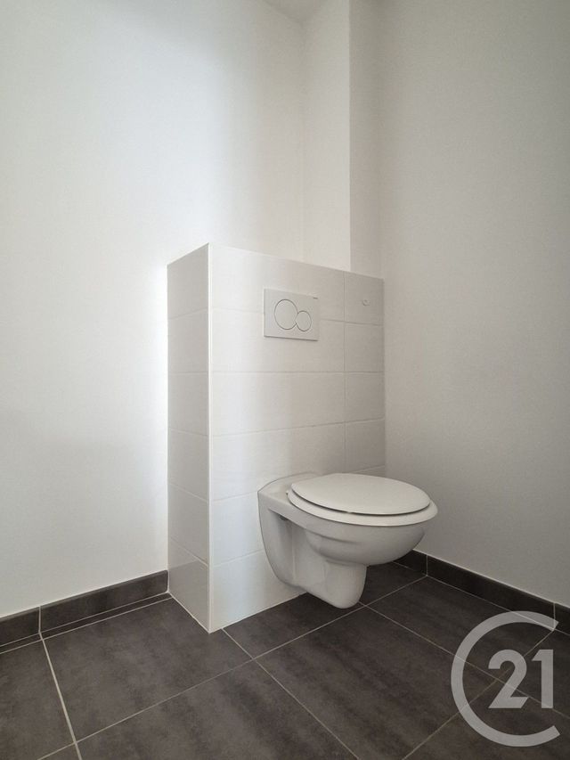 Appartement F2 à vendre - 2 pièces - 49.02 m2 - TORCY - 77 - ILE-DE-FRANCE - Century 21 Agence Du Val