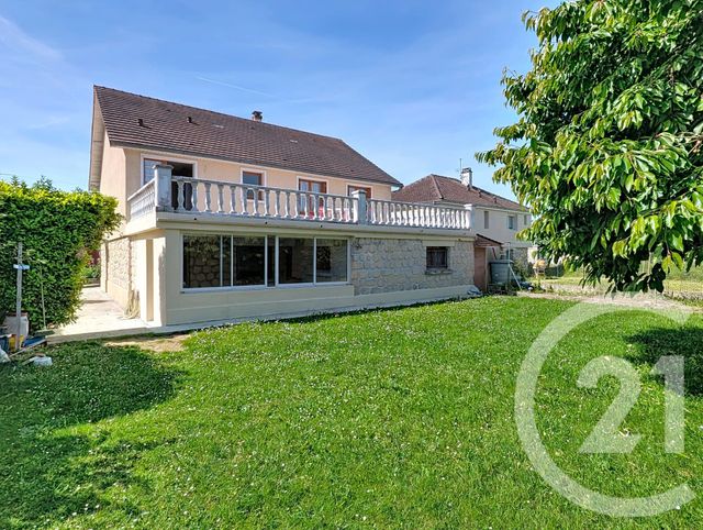 maison à vendre - 5 pièces - 131.69 m2 - ROISSY EN BRIE - 77 - ILE-DE-FRANCE - Century 21 Agence Du Val