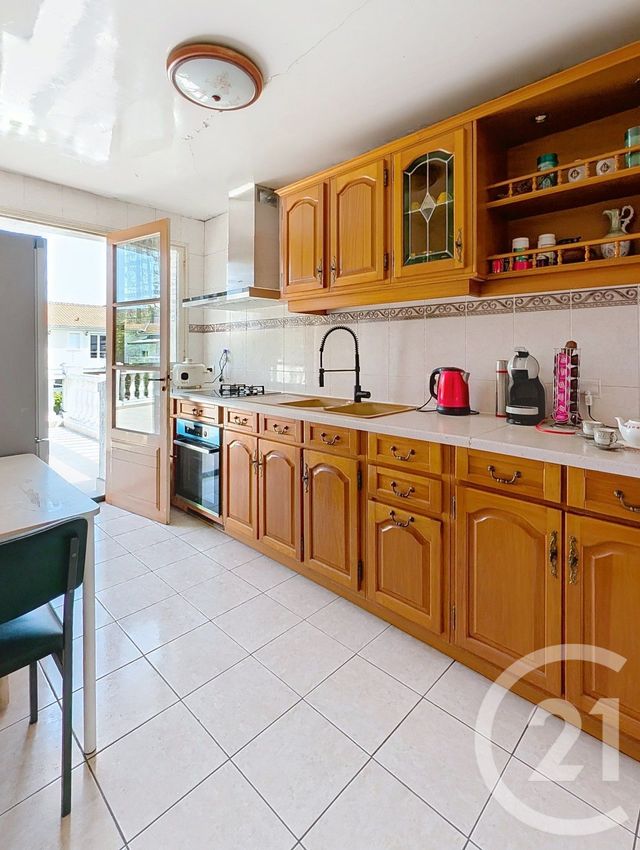 maison à vendre - 5 pièces - 131.69 m2 - ROISSY EN BRIE - 77 - ILE-DE-FRANCE - Century 21 Agence Du Val