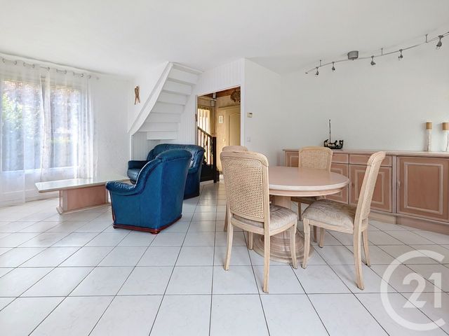 maison à vendre - 6 pièces - 107.16 m2 - NOISIEL - 77 - ILE-DE-FRANCE - Century 21 Agence Du Val