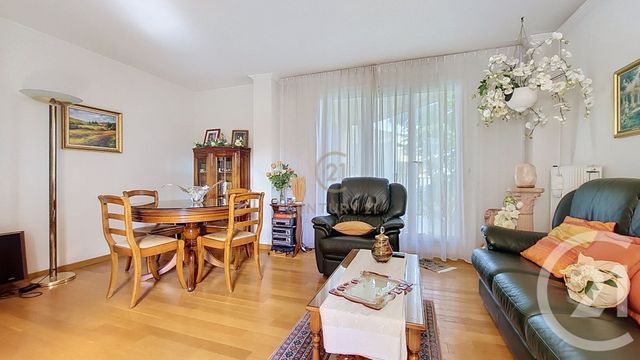 Appartement F3 à vendre - 3 pièces - 69.22 m2 - NOISIEL - 77 - ILE-DE-FRANCE - Century 21 Agence Du Val