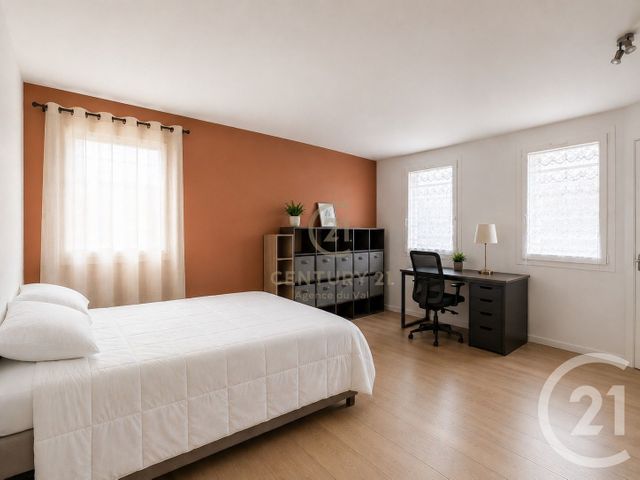 Appartement F4 à vendre - 3 pièces - 85.78 m2 - NOISIEL - 77 - ILE-DE-FRANCE - Century 21 Agence Du Val