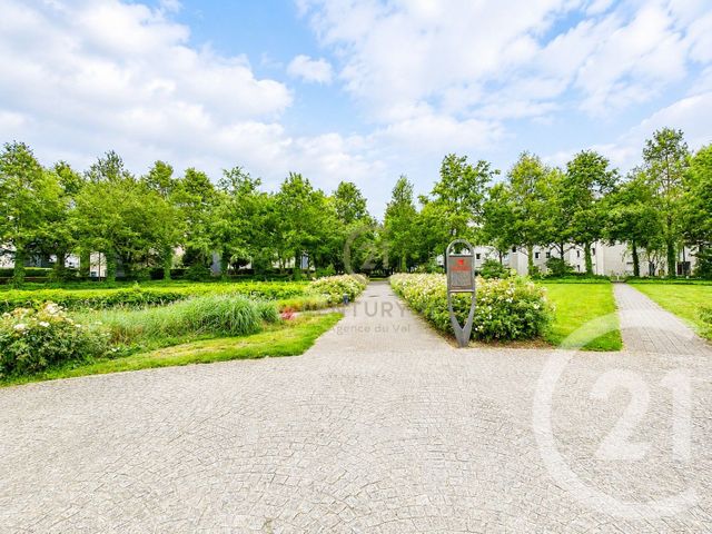 Appartement F4 à vendre - 3 pièces - 85.78 m2 - NOISIEL - 77 - ILE-DE-FRANCE - Century 21 Agence Du Val