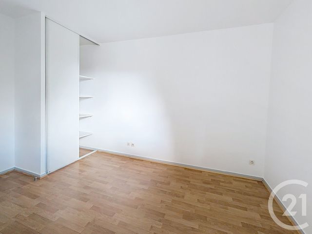 Appartement F2 à vendre - 2 pièces - 49.06 m2 - LOGNES - 77 - ILE-DE-FRANCE - Century 21 Agence Du Val