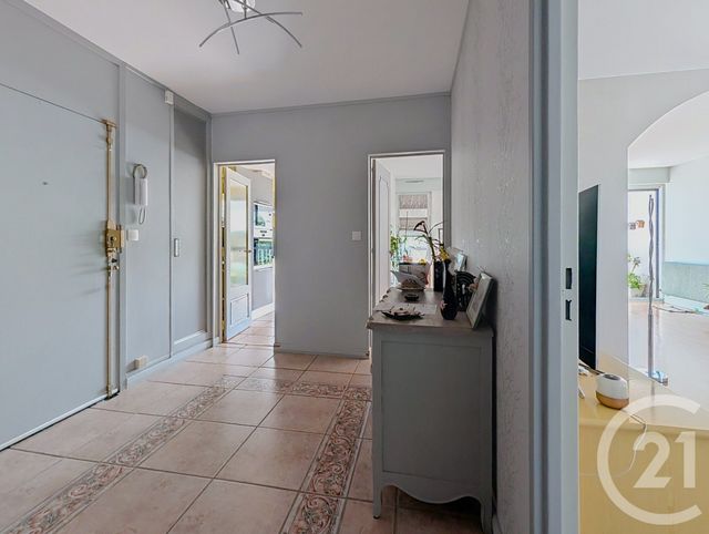 Appartement F4 à vendre - 4 pièces - 84.52 m2 - TORCY - 77 - ILE-DE-FRANCE - Century 21 Agence Du Val