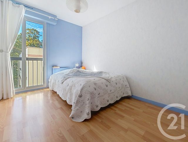 Appartement F4 à vendre - 4 pièces - 84.52 m2 - TORCY - 77 - ILE-DE-FRANCE - Century 21 Agence Du Val