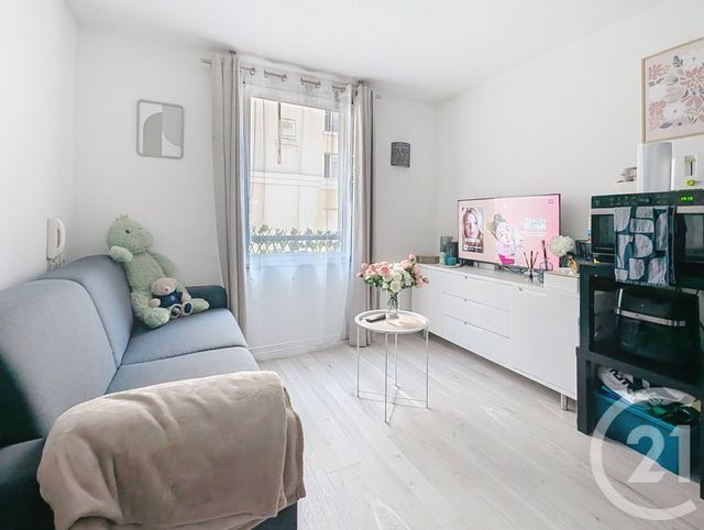 Appartement Studio à vendre - 1 pièce - 18.76 m2 - BUSSY ST GEORGES - 77 - ILE-DE-FRANCE - Century 21 Agence Du Val