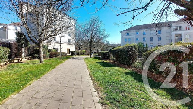 Appartement Studio à vendre - 1 pièce - 18.76 m2 - BUSSY ST GEORGES - 77 - ILE-DE-FRANCE - Century 21 Agence Du Val
