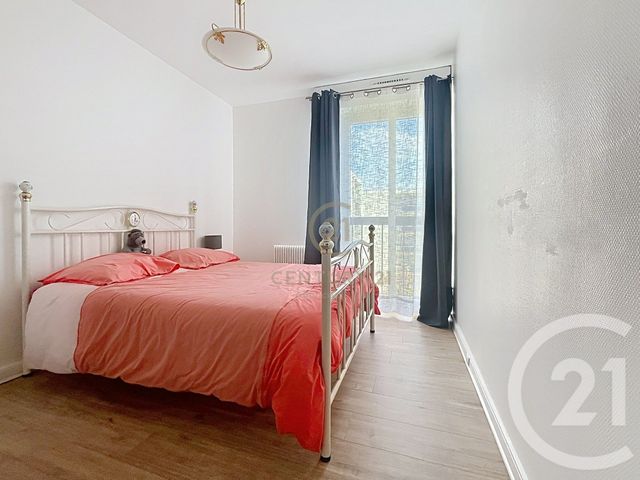 Appartement F4 à vendre - 4 pièces - 84.65 m2 - TORCY - 77 - ILE-DE-FRANCE - Century 21 Agence Du Val