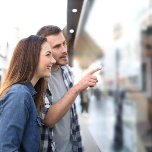 notre agence <span class='tw-capitalize'>CENTURY 21 Agence du Val</span> 